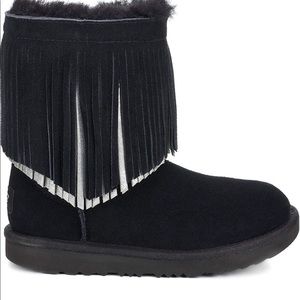 Classic Ugg boot with black & silver fringe - Used